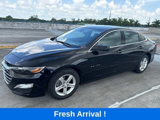 2024 Chevrolet Malibu 1LT — photo 1 of 34