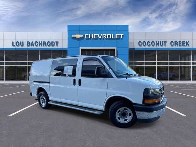 2019 GMC Savana Cargo 2500 VAN 2500 RWD 135" — photo 1 of 51