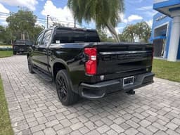 Extra Photo