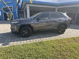 Extra Photo