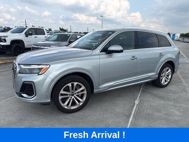 2025 Audi Q7 Premium Plus — photo 1 of 5