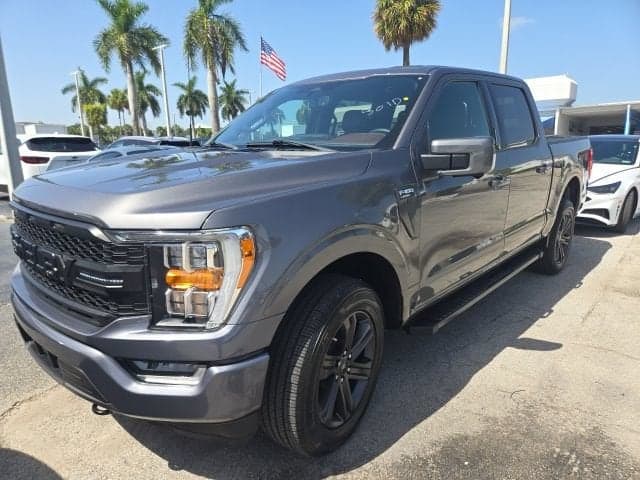 2023 Ford F-150 XL — photo 1 of 27