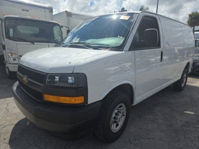 2025 Chevrolet Express Cargo Van Base — photo 1 of 5