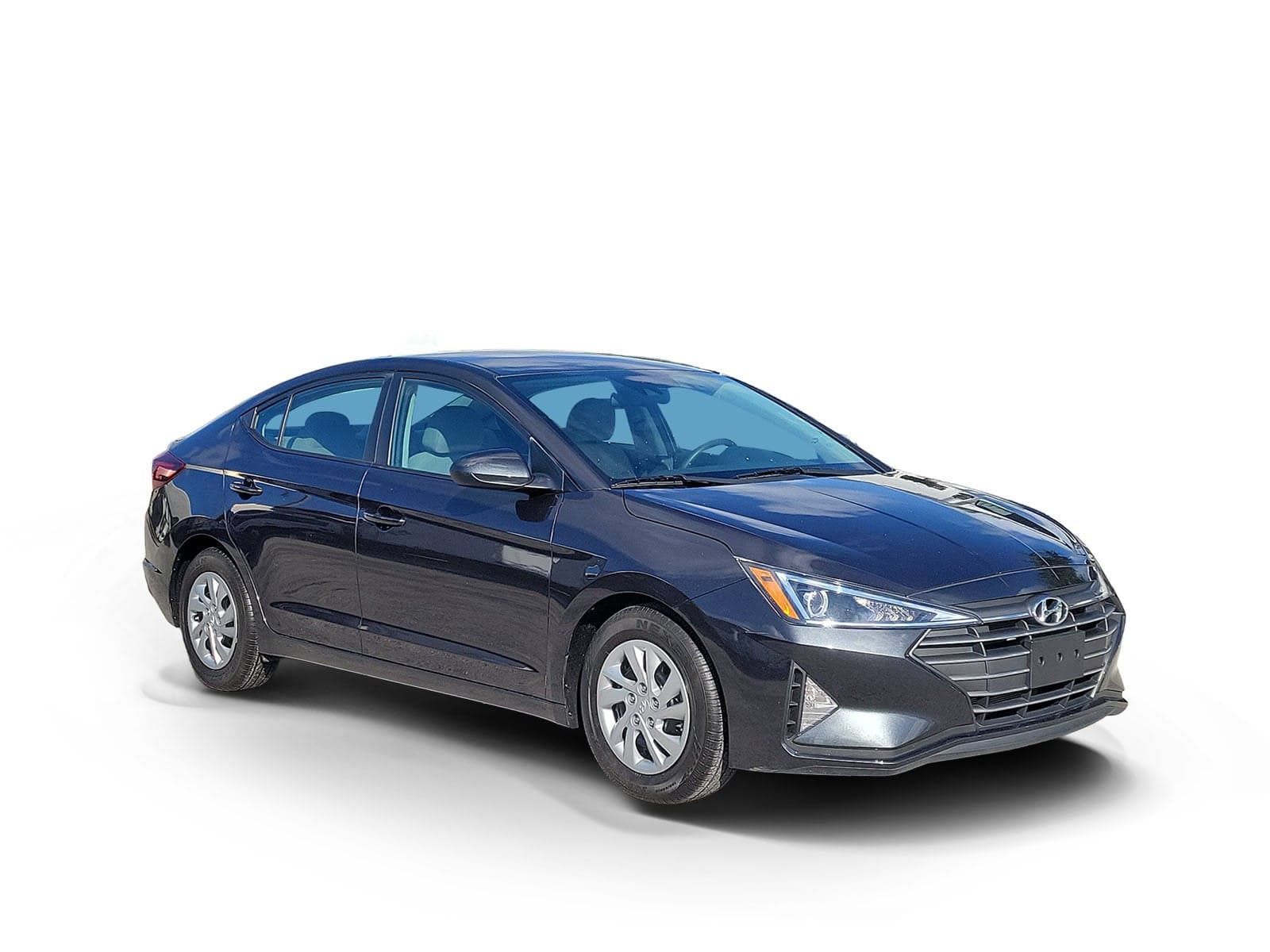 2020 Hyundai Elantra SE — photo 1 of 5