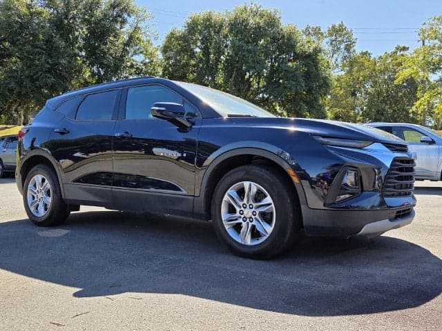 2021 Chevrolet Blazer LT — photo 1 of 26