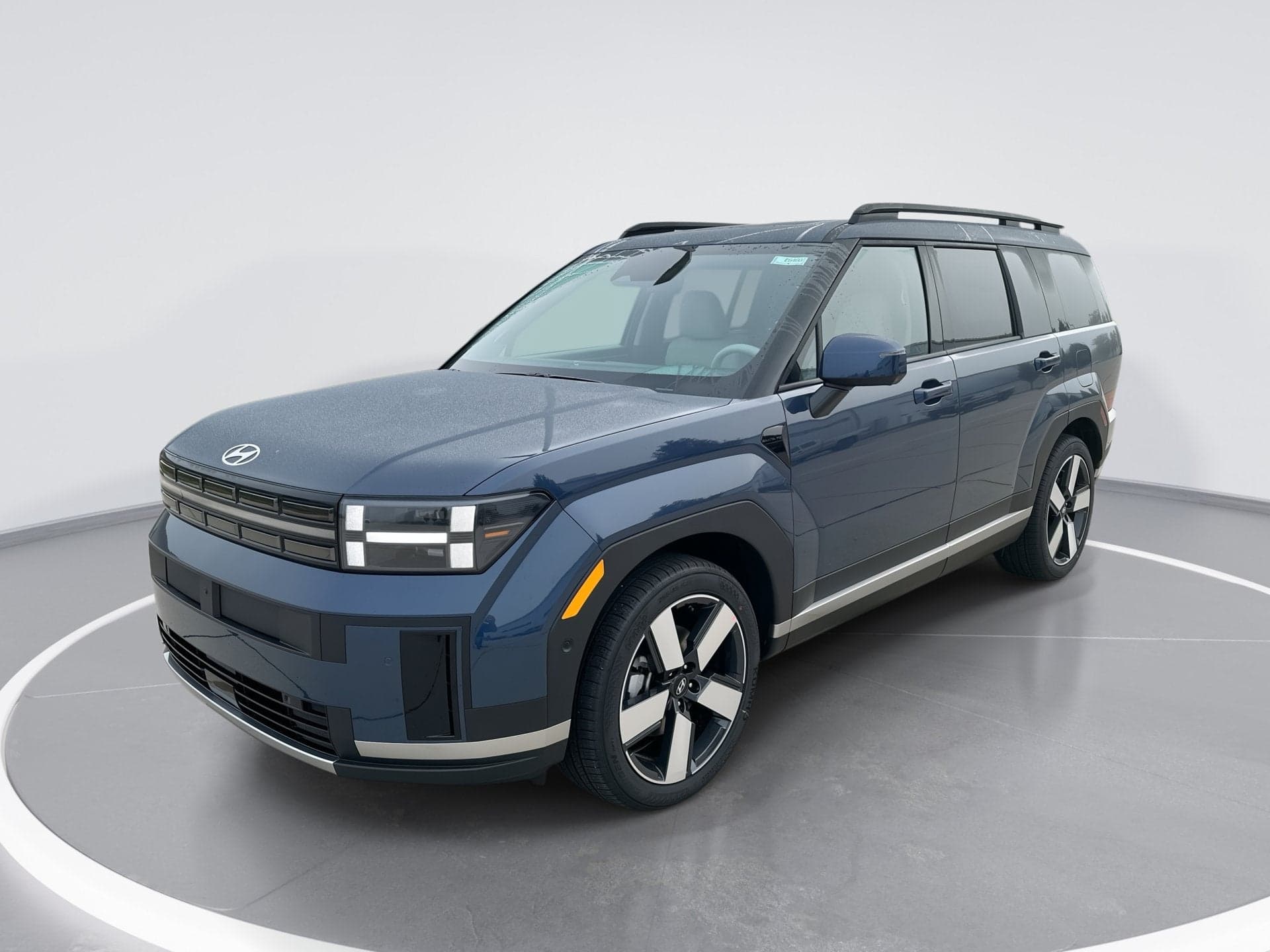 2026 Hyundai SANTA FE HYBRID Limited 6P — photo 1 of 5