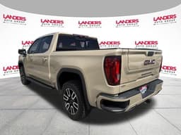 Extra Photo