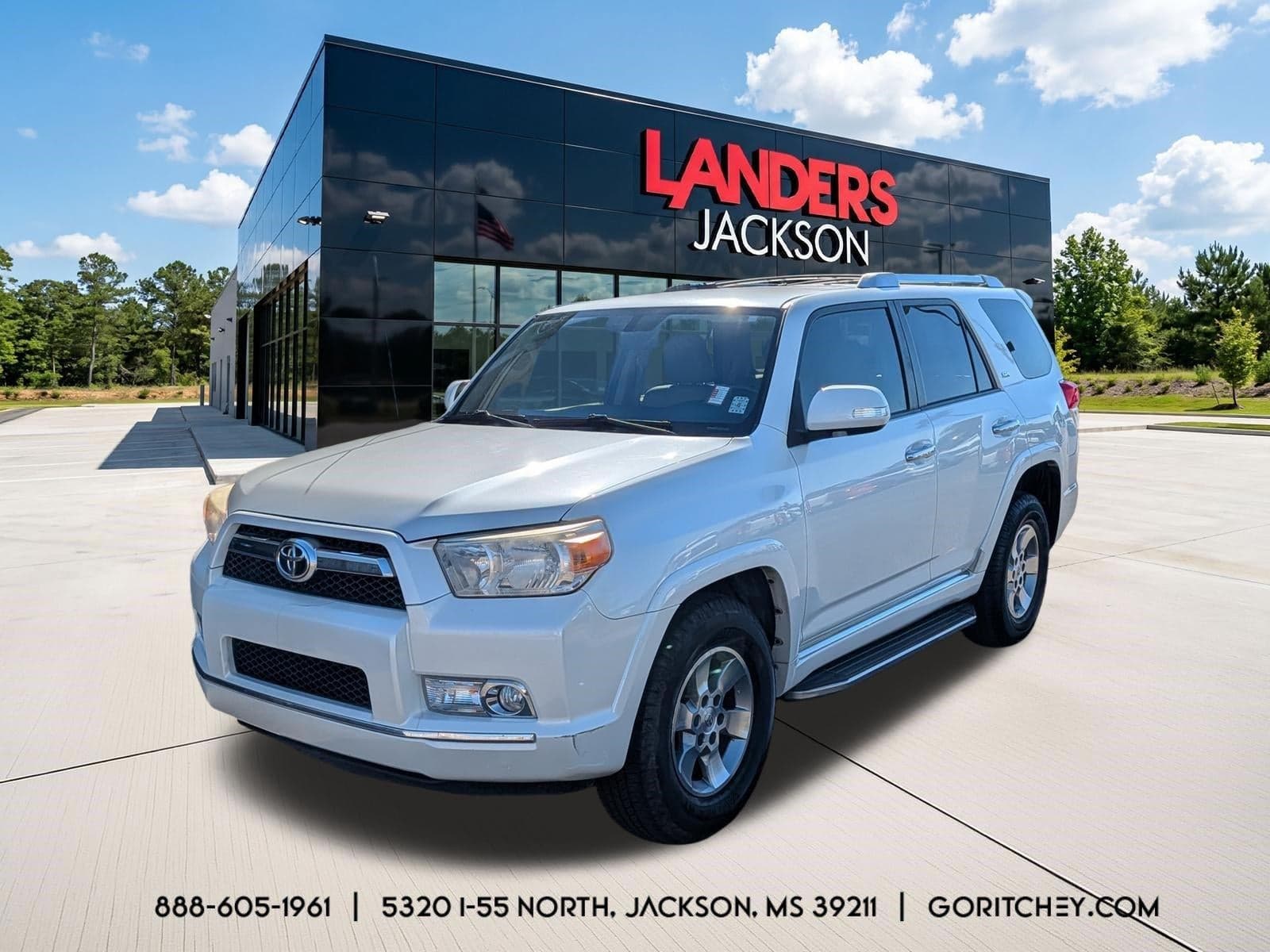 2013 Toyota 4Runner SR5 — photo 1 of 5