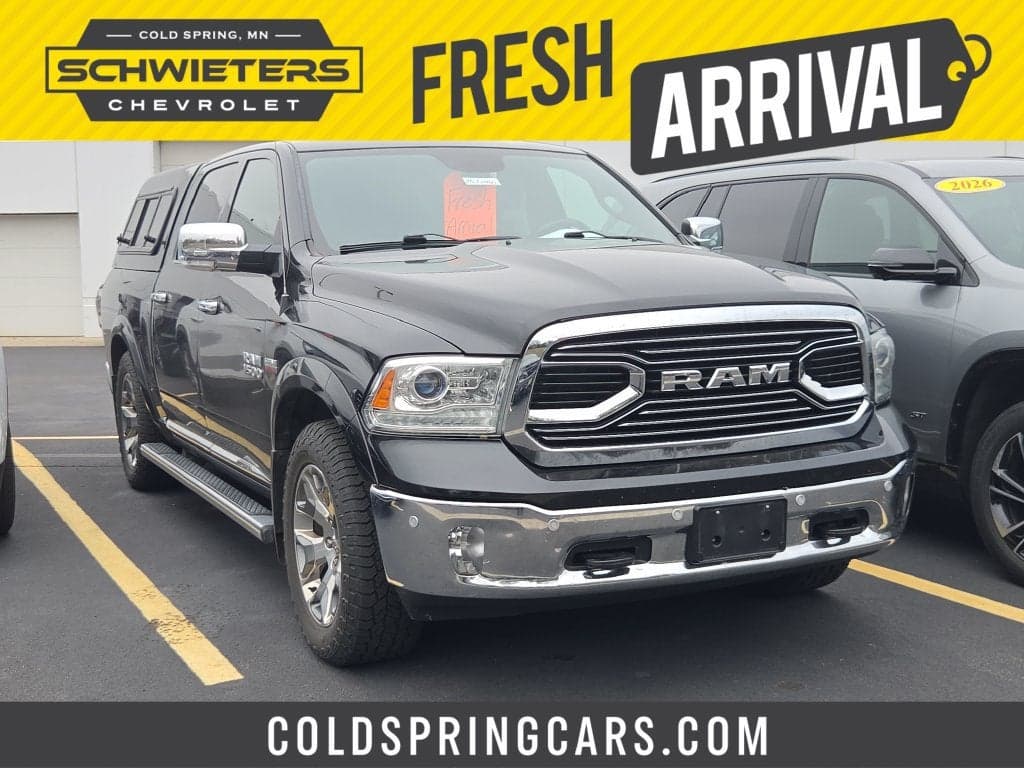 2017 RAM 1500 Limited — photo 1 of 4