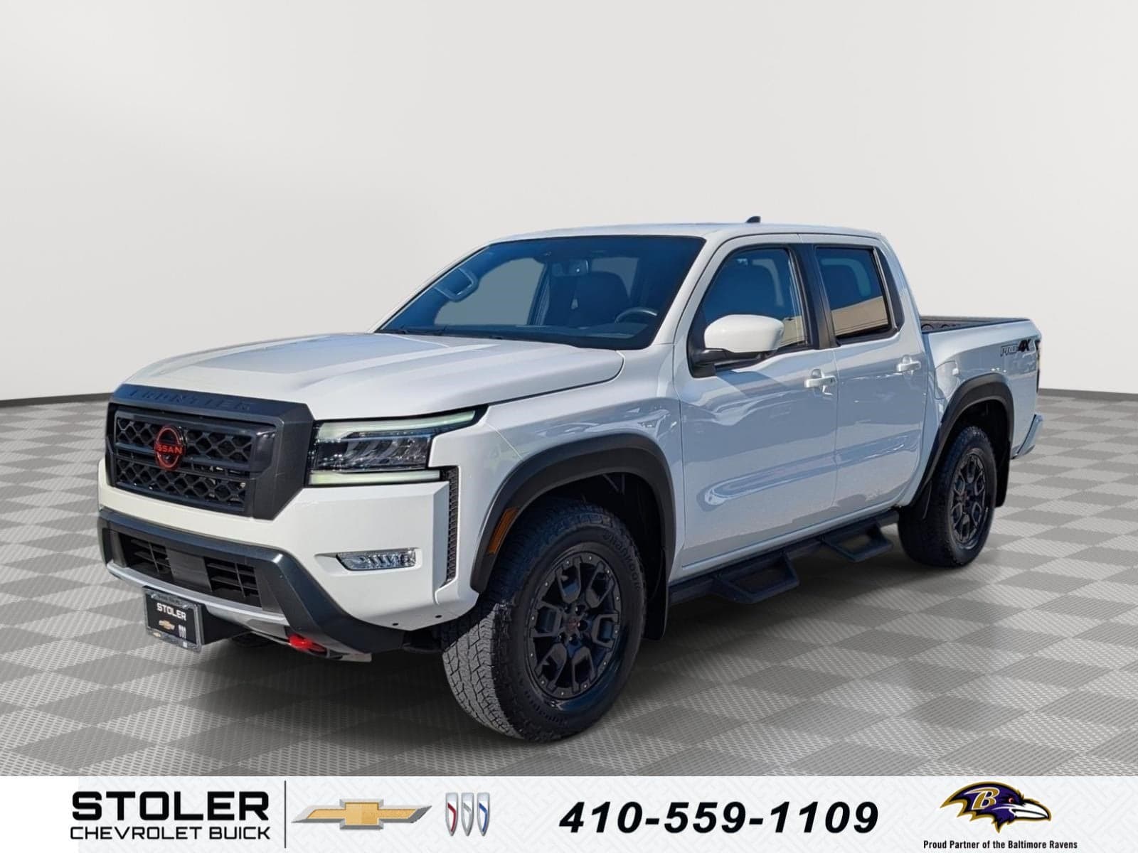 2022 Nissan Frontier PRO-4X — photo 1 of 5
