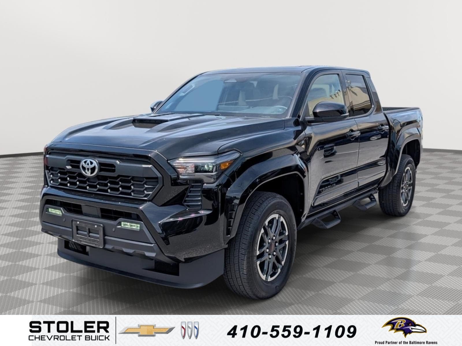 2025 Toyota Tacoma 4WD SR — photo 1 of 32