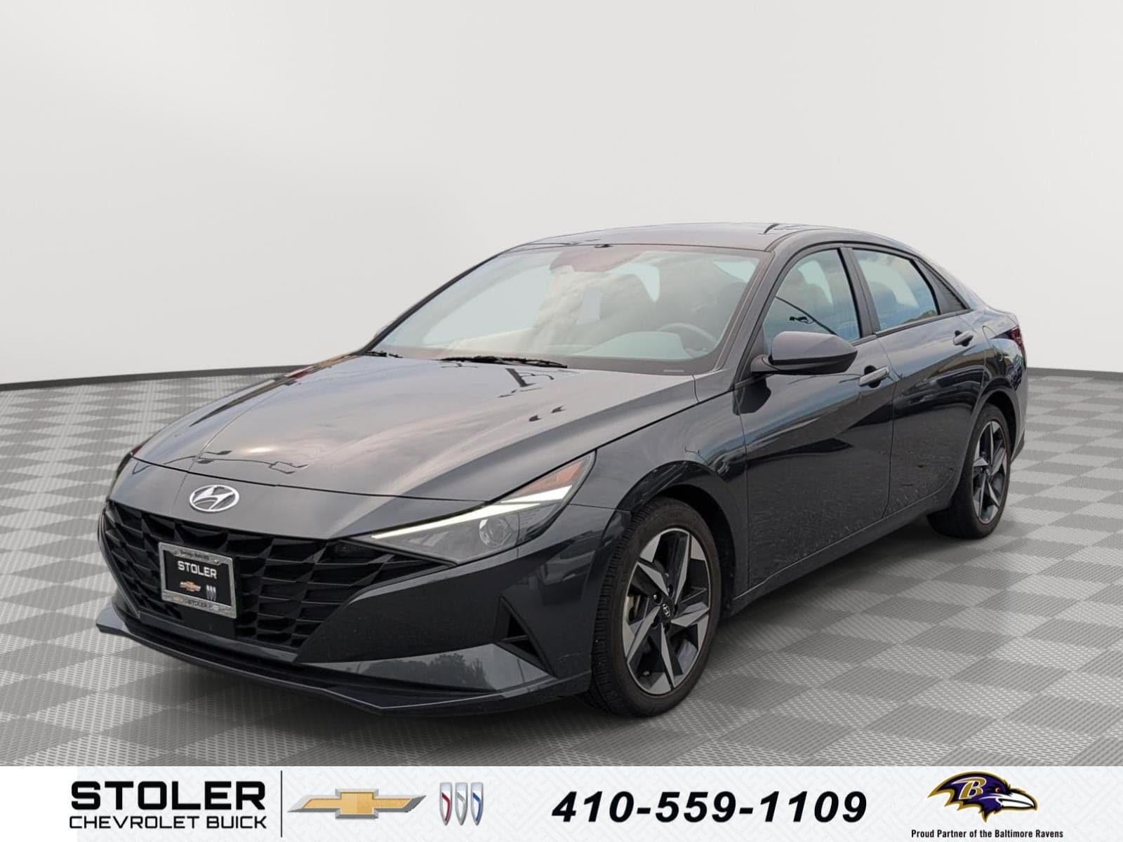 2023 Hyundai Elantra SEL — photo 1 of 27