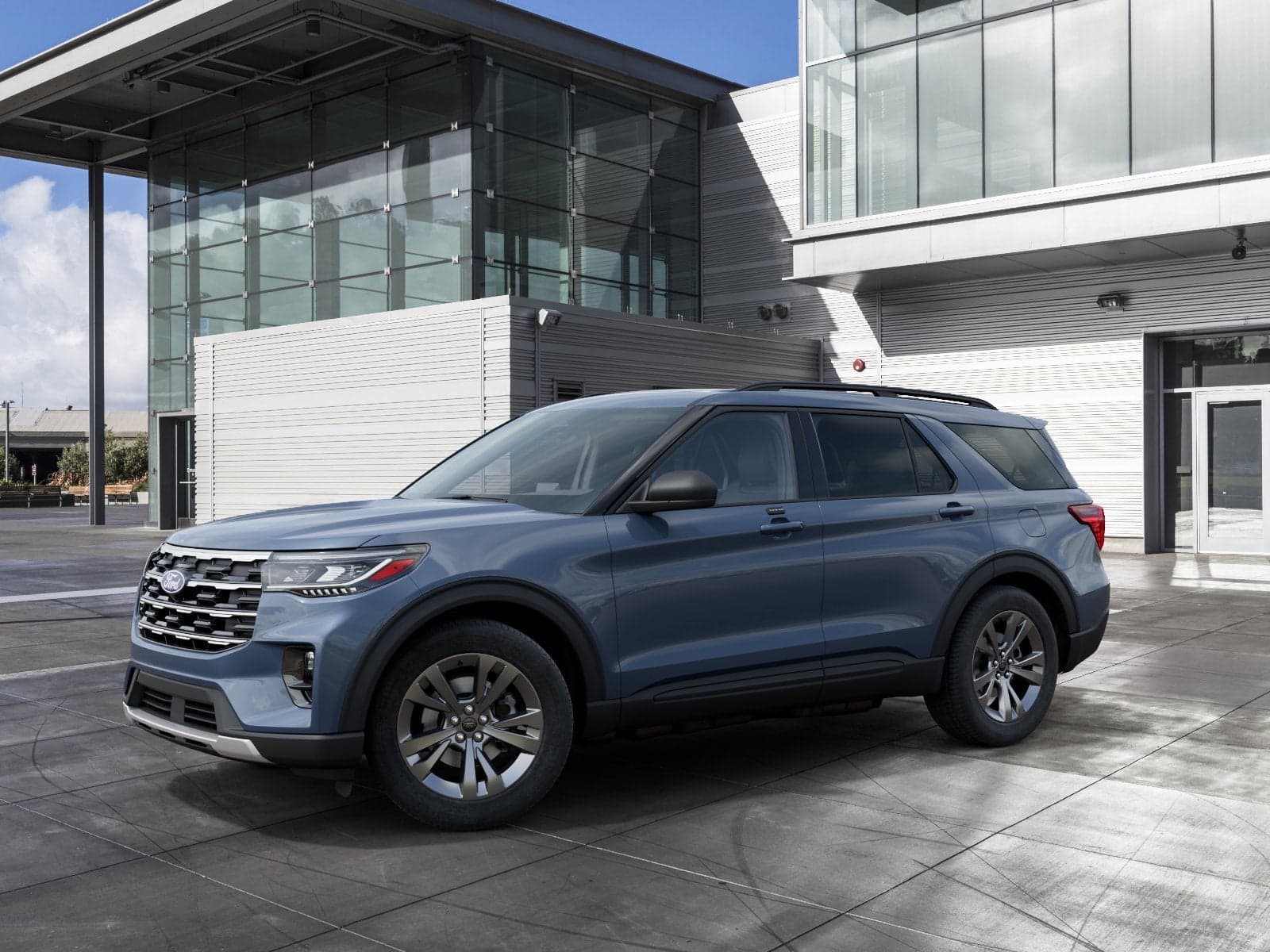 2027 Ford Explorer Active w/100A Pkg — photo 1 of 5