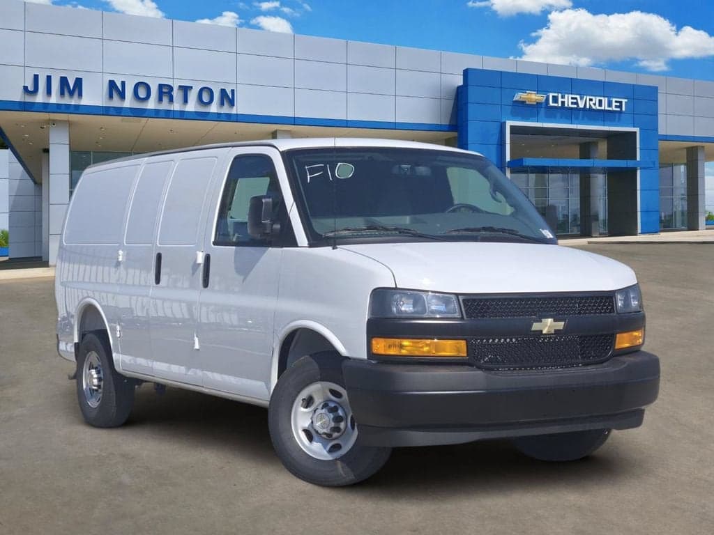 2026 Chevrolet Express Cargo Van Base — photo 1 of 46