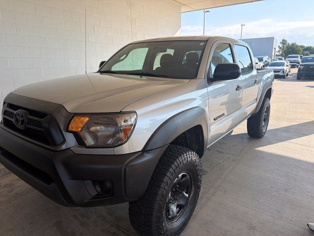 2014 Toyota Tacoma PreRunner — photo 1 of 10