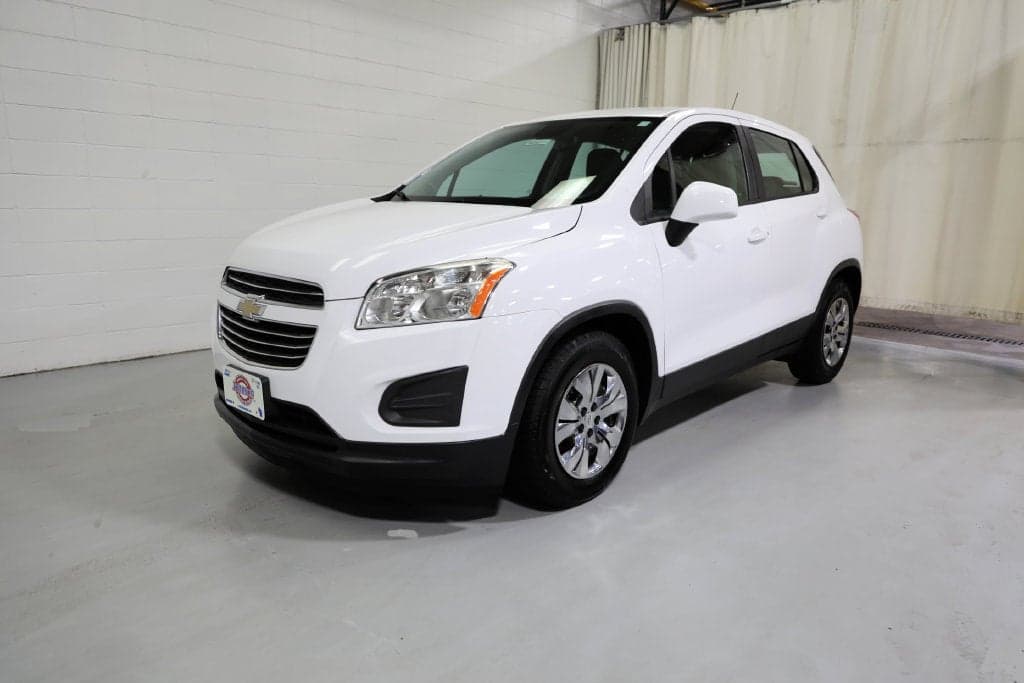 2016 Chevrolet Trax LS — photo 1 of 53