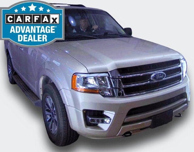 2017 Ford Expedition XLT — photo 1 of 5