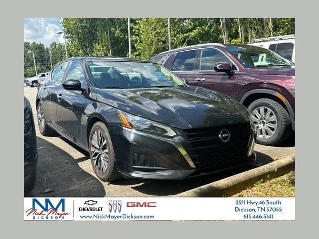 2023 Nissan Altima 2.5 SV — photo 1 of 12