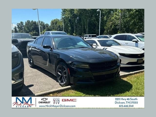 2019 Dodge Charger SXT RWD — photo 1 of 12