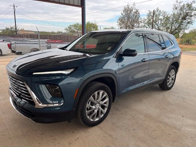 2026 Buick Enclave Preferred — photo 1 of 20