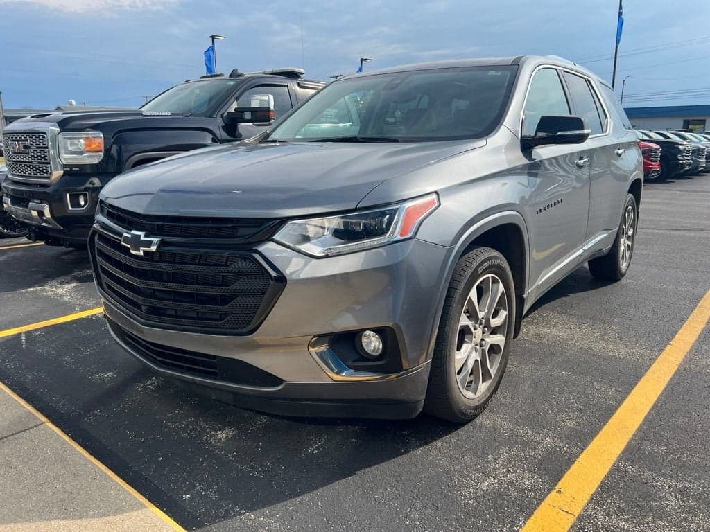 2020 Chevrolet Traverse Premier — photo 1 of 5