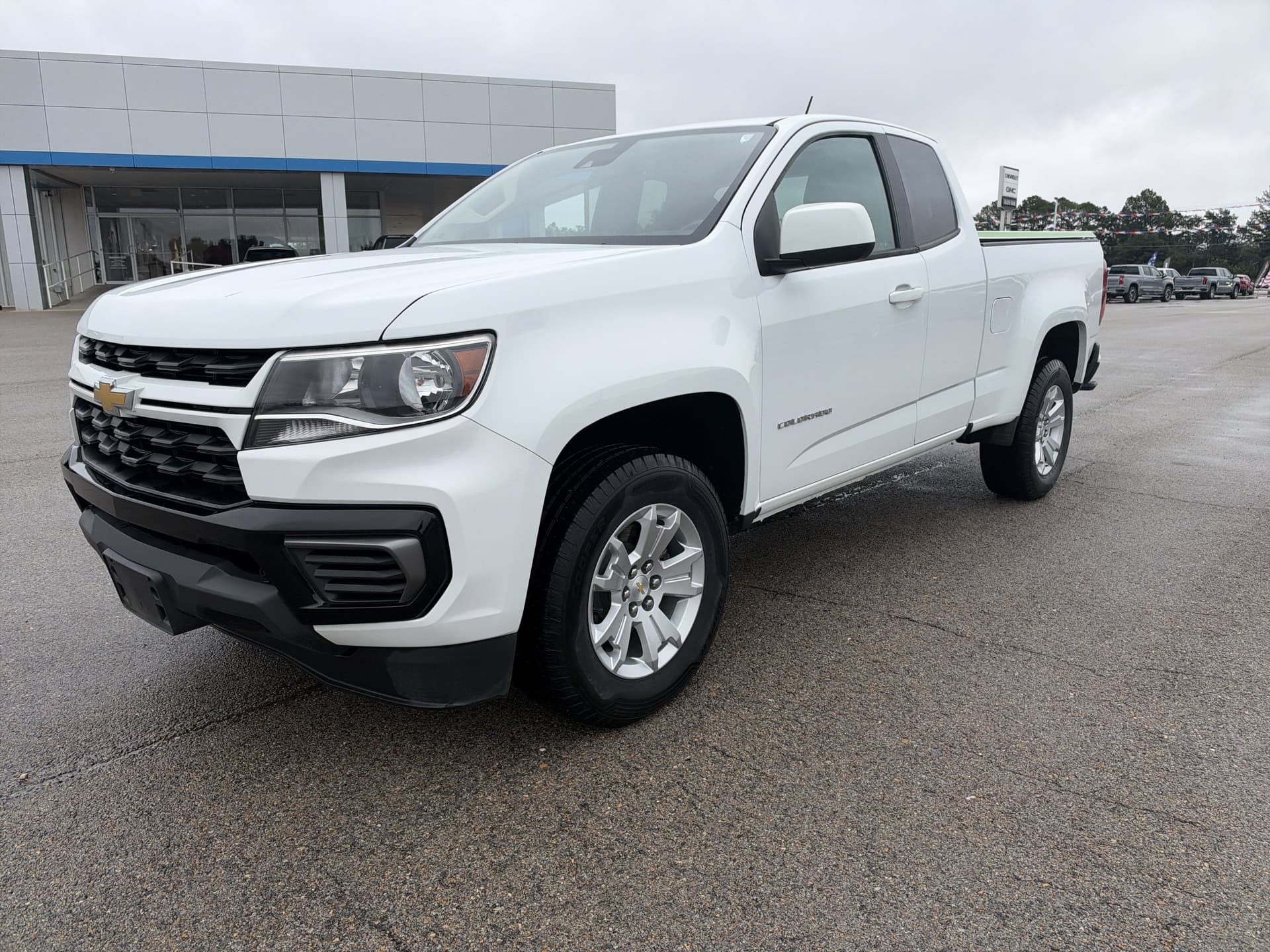 2022 Chevrolet Colorado 2WD LT — photo 1 of 5