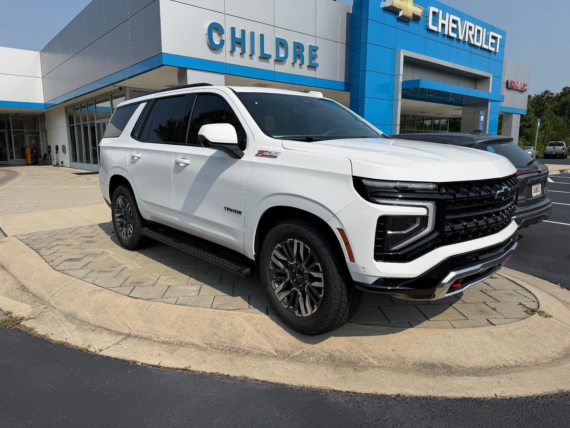 2026 Chevrolet Tahoe Z71 — photo 1 of 46
