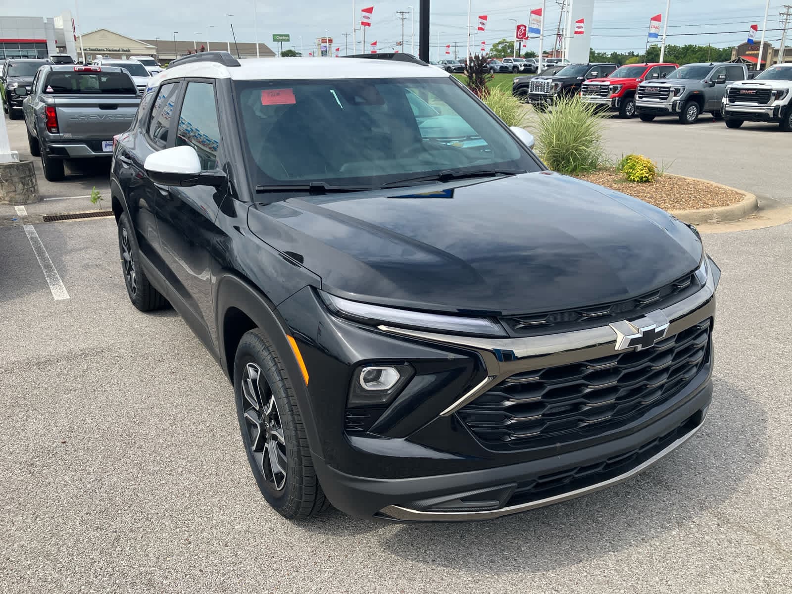 2026 Chevrolet Trailblazer ACTIV — photo 1 of 37