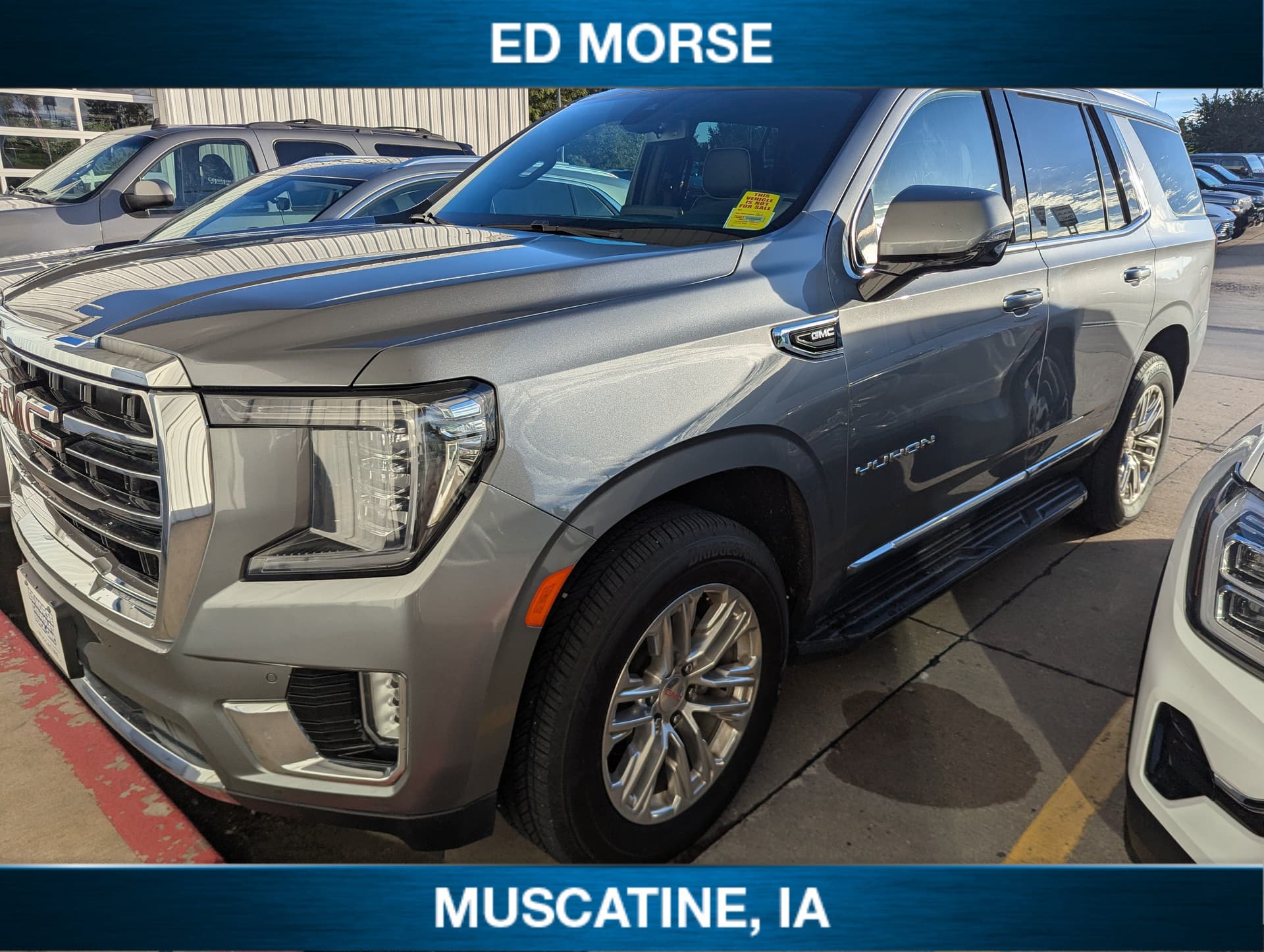 2022 GMC Yukon SLT — photo 1 of 21
