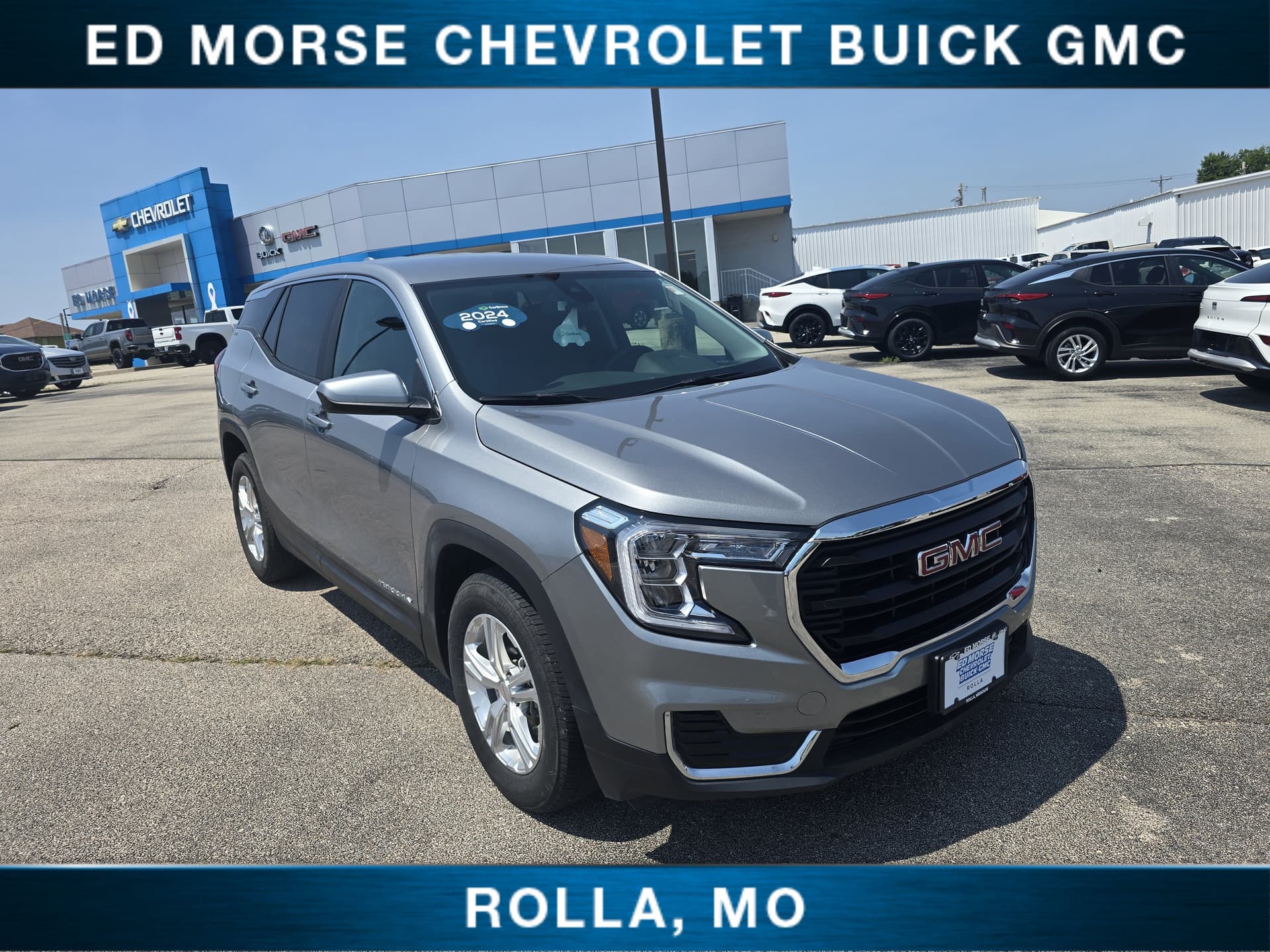2024 GMC Terrain SLE — photo 1 of 43