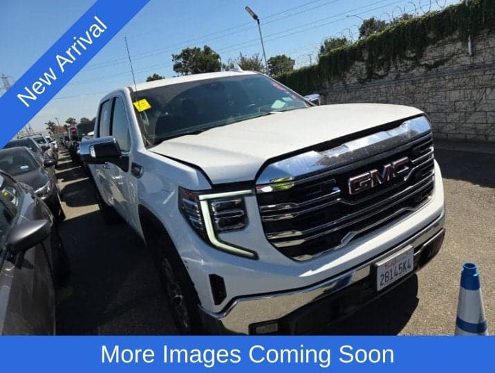 2026 GMC Sierra 1500 SLT — photo 1 of 5