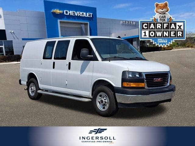 2024 GMC Savana Cargo 2500 Work Van — photo 1 of 34