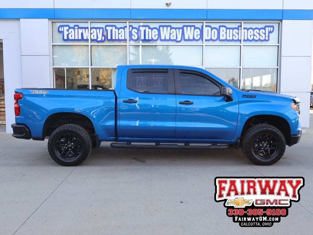 2024 Chevrolet Silverado 1500 Custom Trail Boss — photo 1 of 5
