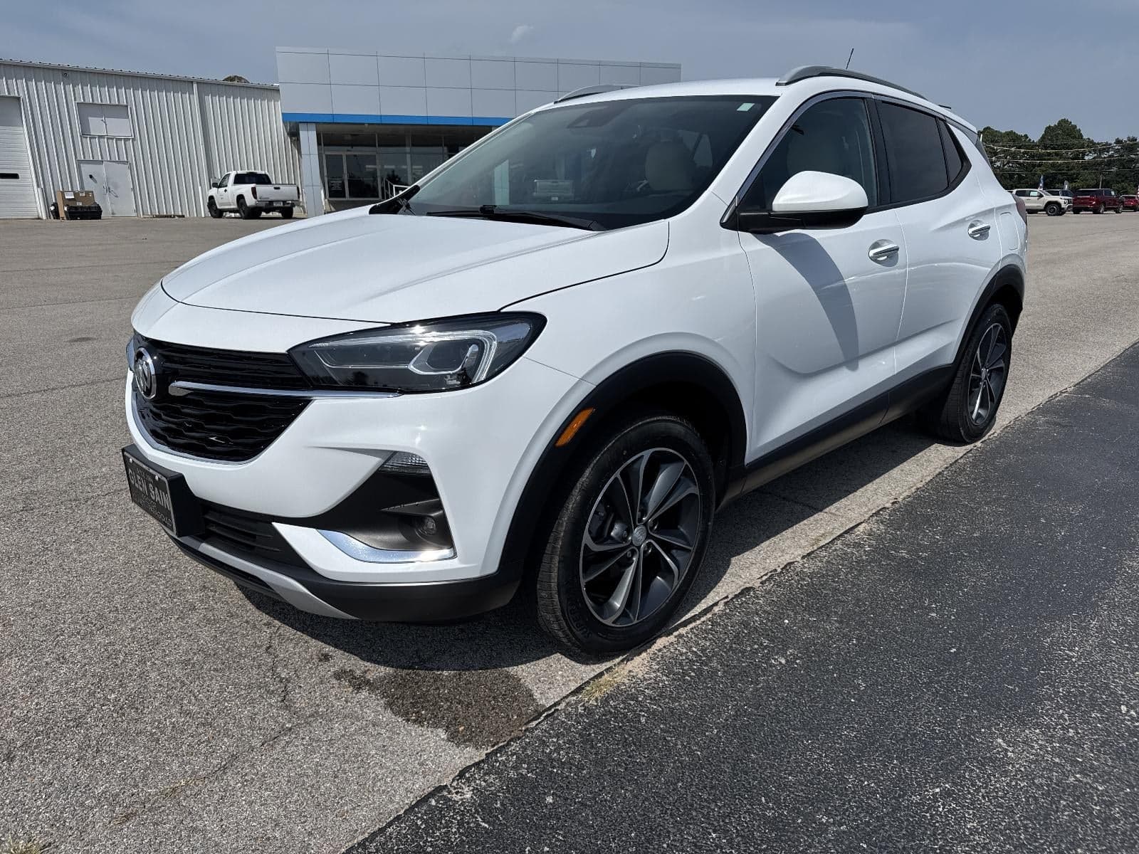 2021 Buick Encore GX Essence — photo 1 of 28