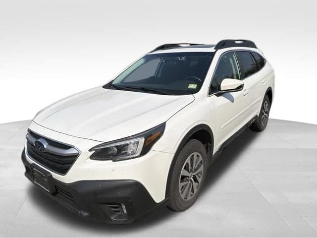 2022 Subaru Outback Premium — photo 1 of 18