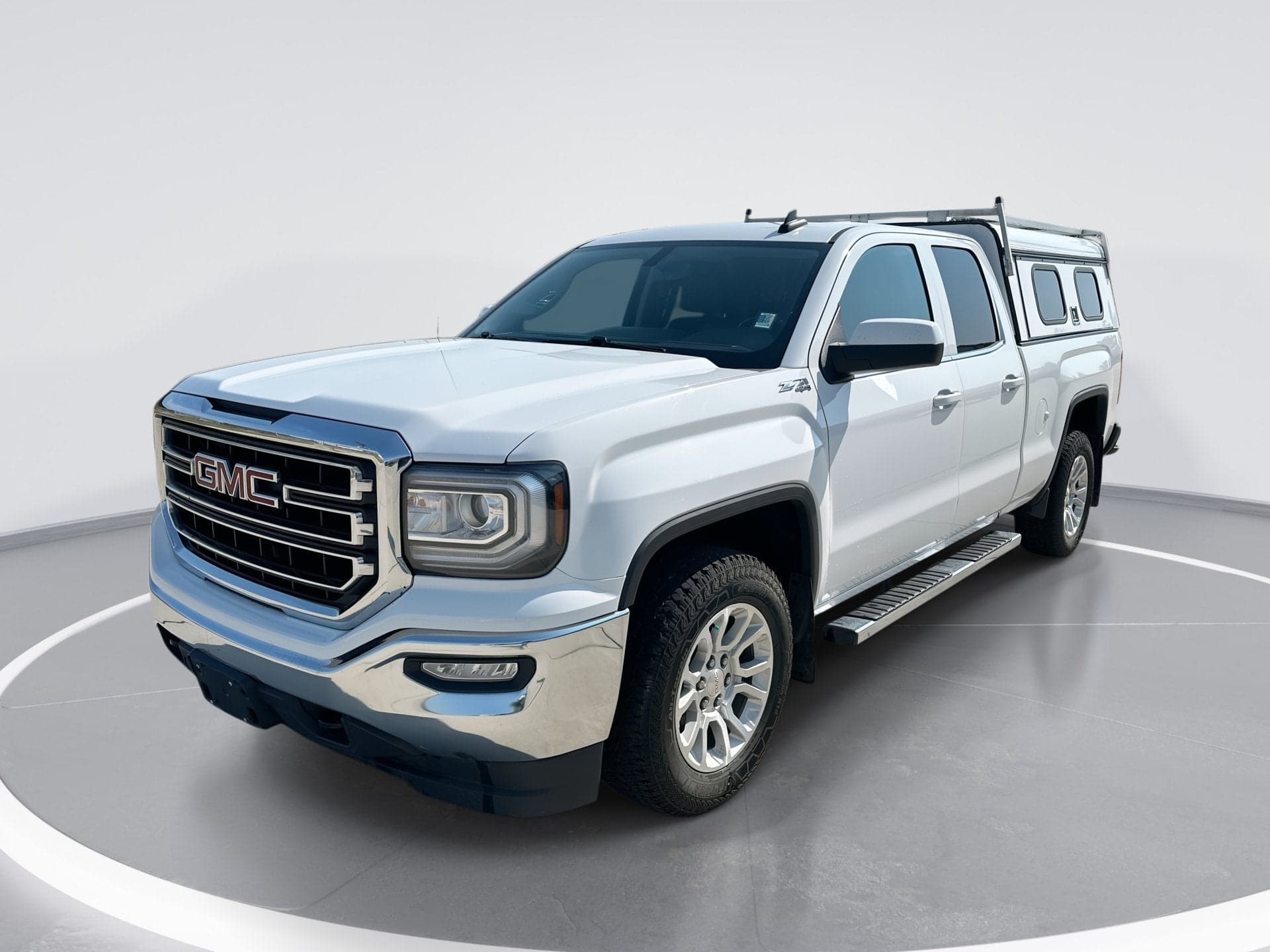 2019 GMC Sierra 1500 Limited SLE — photo 1 of 39