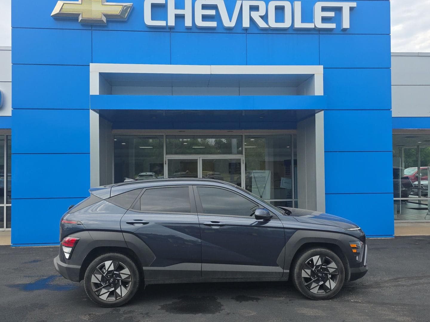 2025 Hyundai Kona SEL — photo 1 of 18