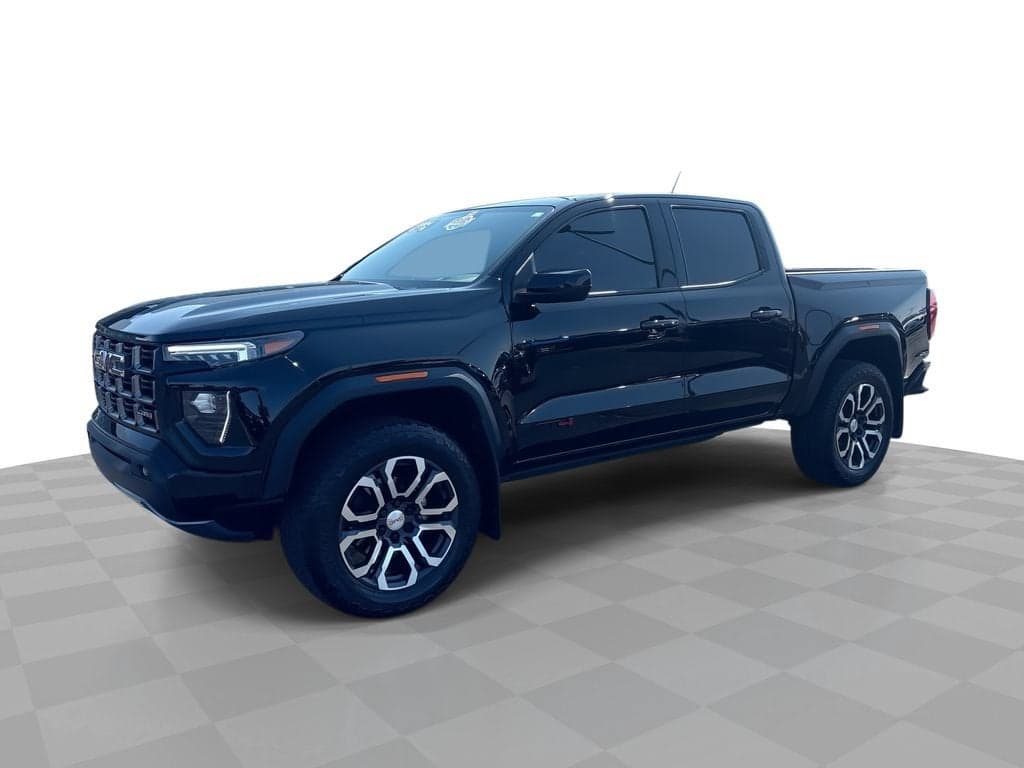 2024 GMC Canyon AT4 — photo 1 of 49