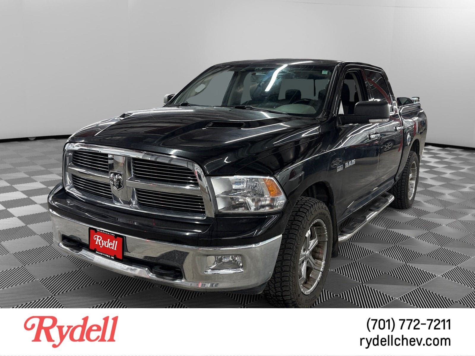 2009 Dodge Ram 1500 Base — photo 1 of 5