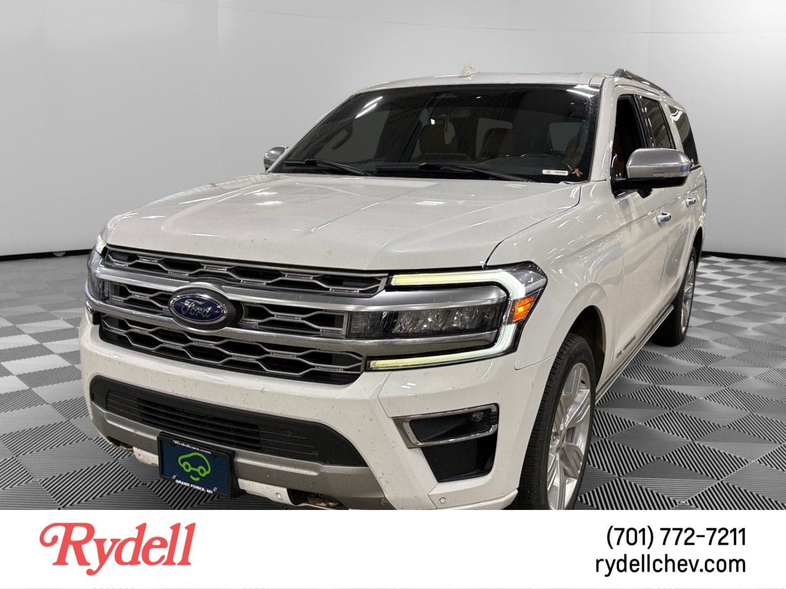 2022 Ford Expedition Platinum — photo 1 of 6