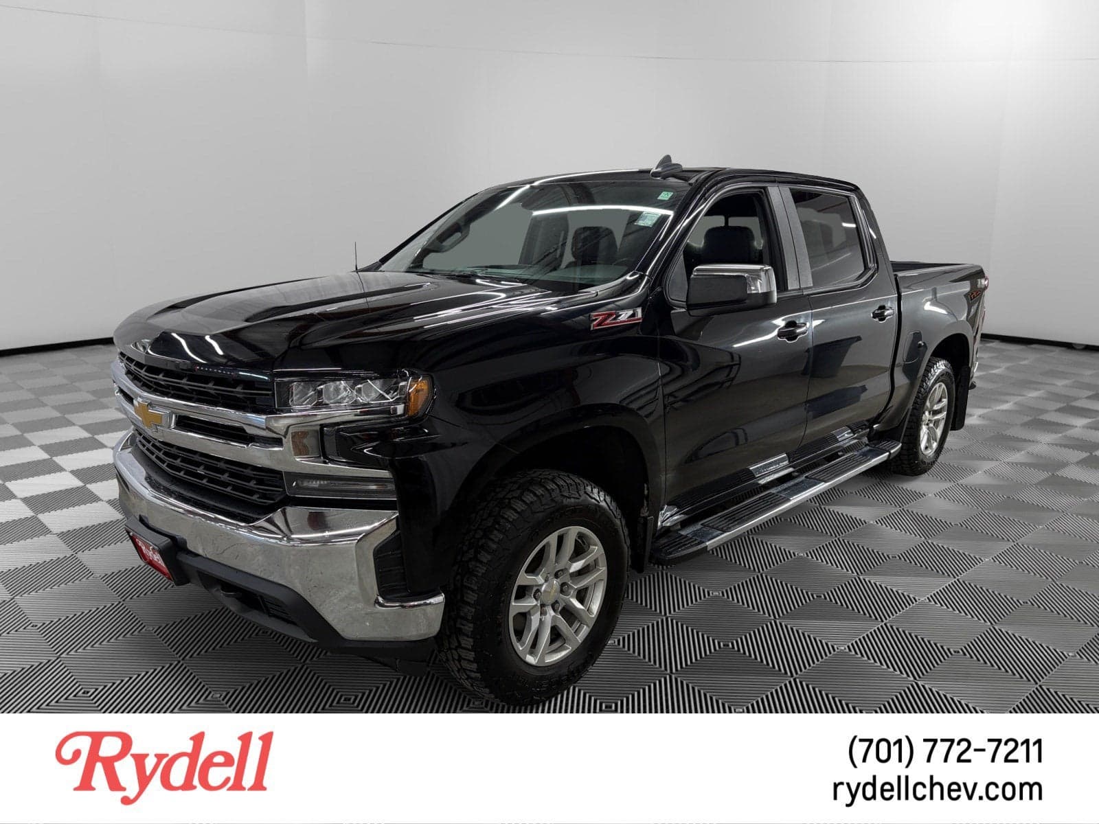 2020 Chevrolet Silverado 1500 LT — photo 1 of 22