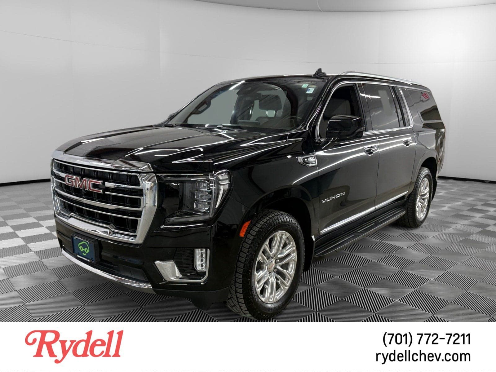 2023 GMC Yukon XL SLT — photo 1 of 23