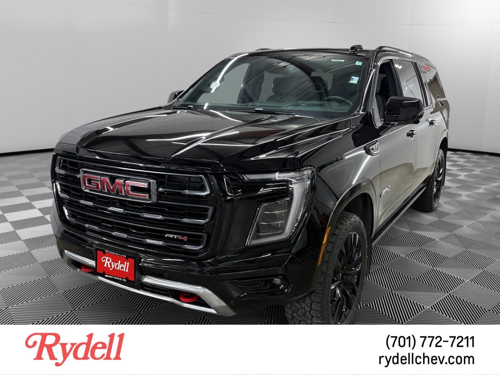 2025 GMC Yukon XL AT4 — photo 1 of 23