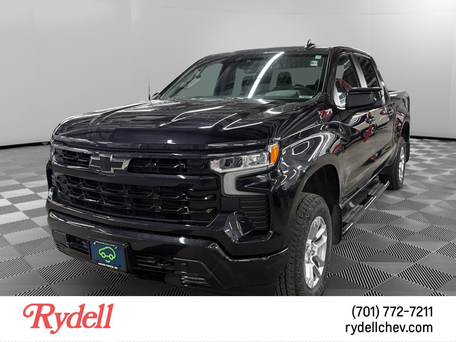 2023 Chevrolet Silverado 1500 RST — photo 1 of 5