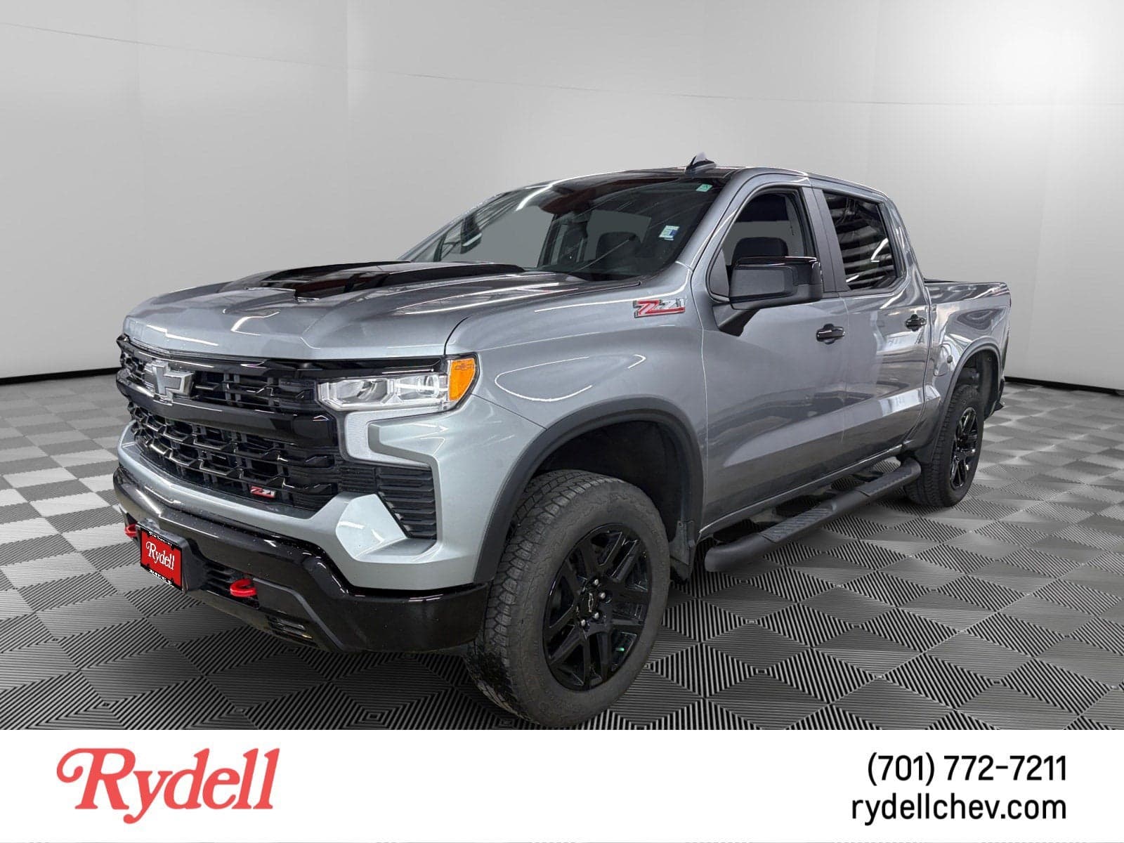 2025 Chevrolet Silverado 1500 LT Trail Boss — photo 1 of 22