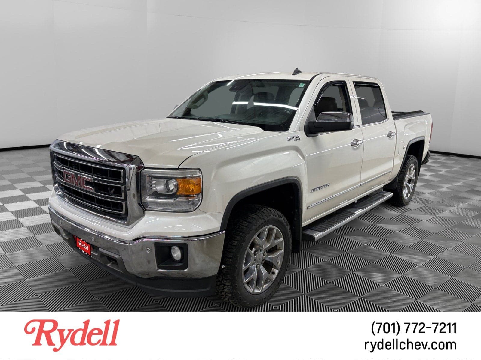 2014 GMC Sierra 1500 SLT — photo 1 of 5