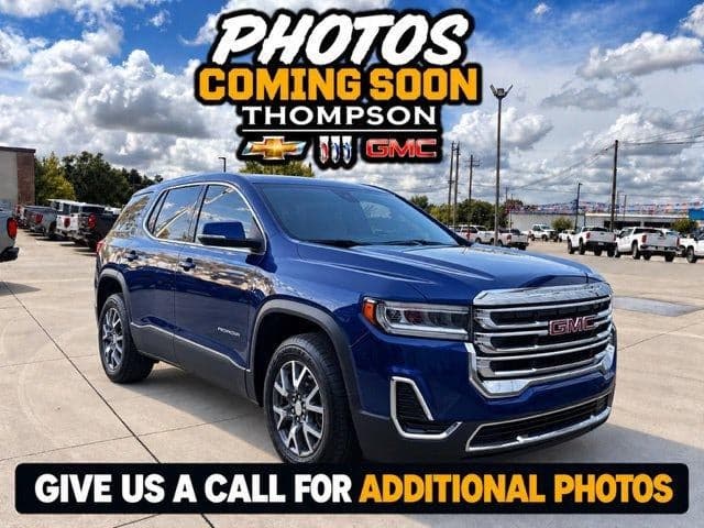 2023 GMC Acadia SLE — photo 1 of 5