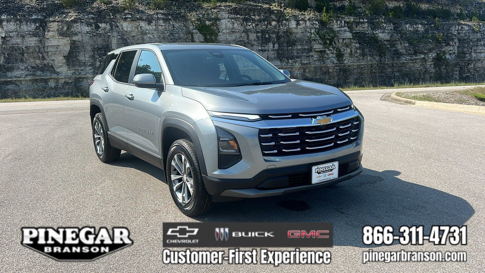 2027 Chevrolet Equinox LT — photo 1 of 35