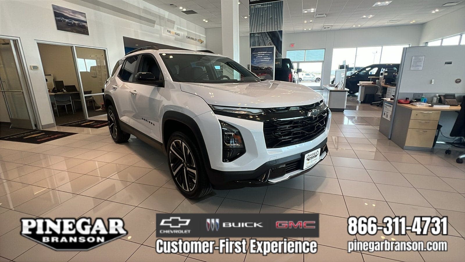 2027 Chevrolet Equinox RS — photo 1 of 30