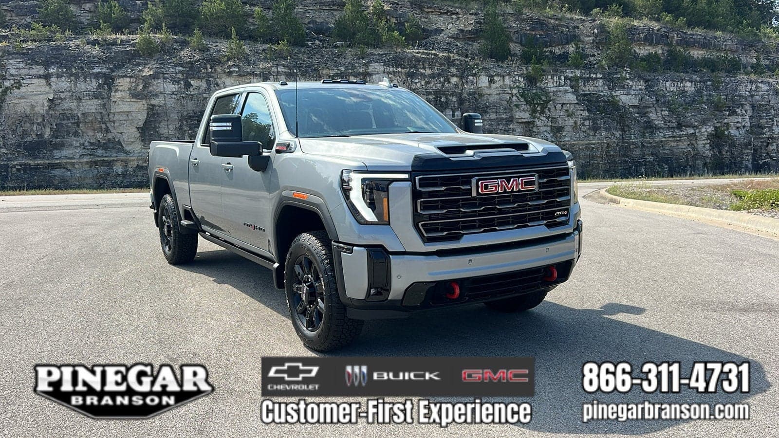 2026 GMC Sierra 2500HD AT4 — photo 1 of 5